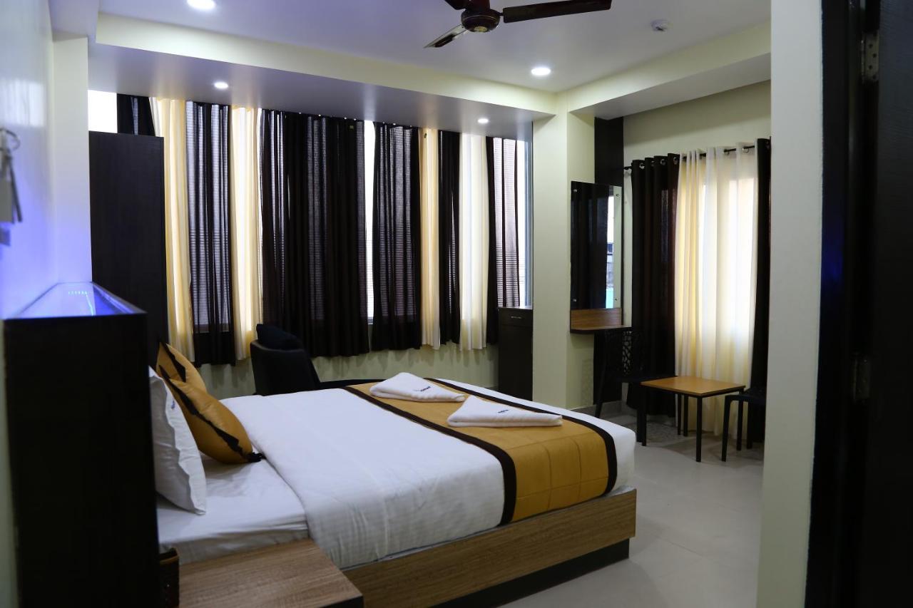 Hotel Landmark Port Blair Eksteriør billede