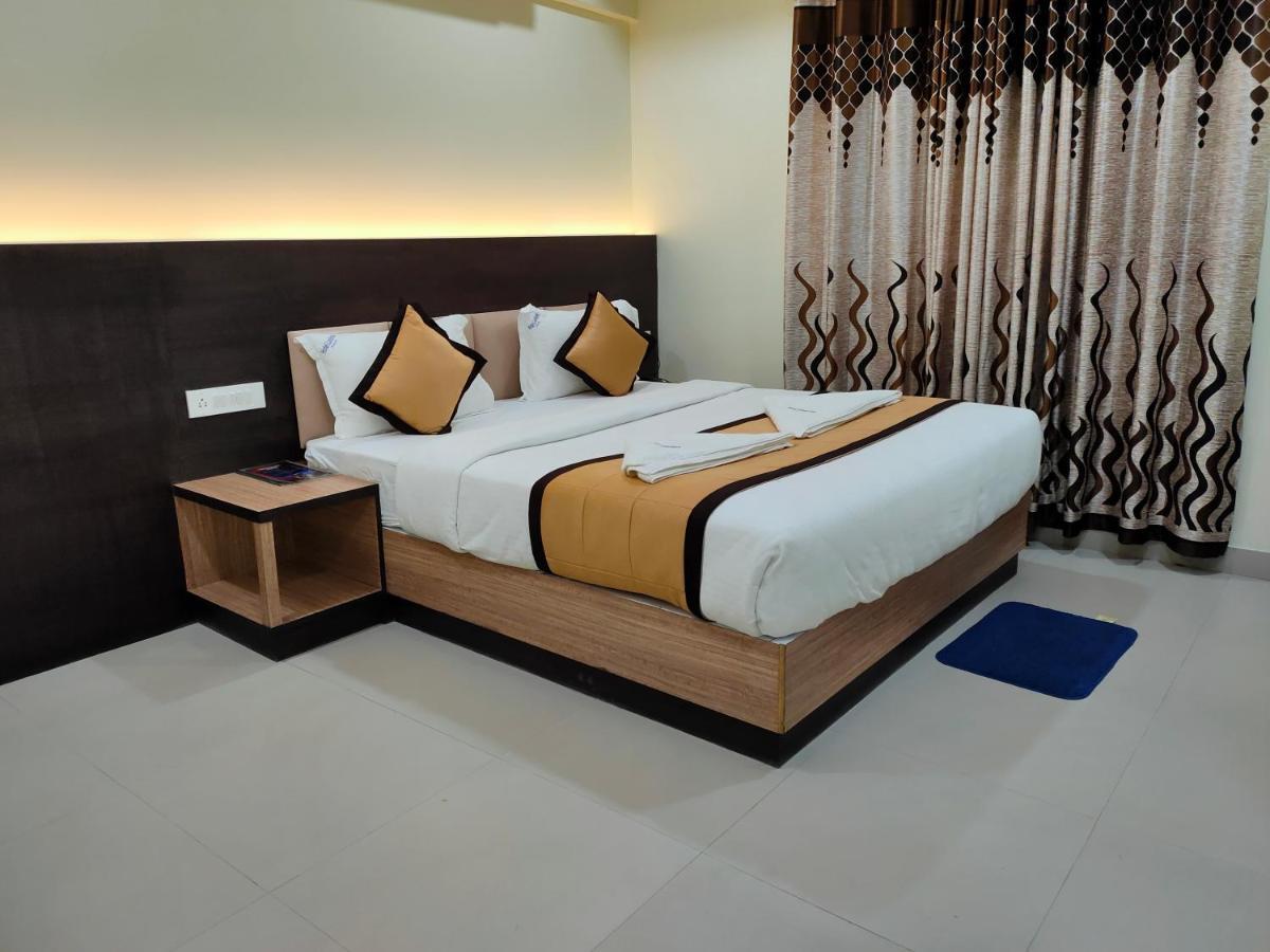 Hotel Landmark Port Blair Eksteriør billede