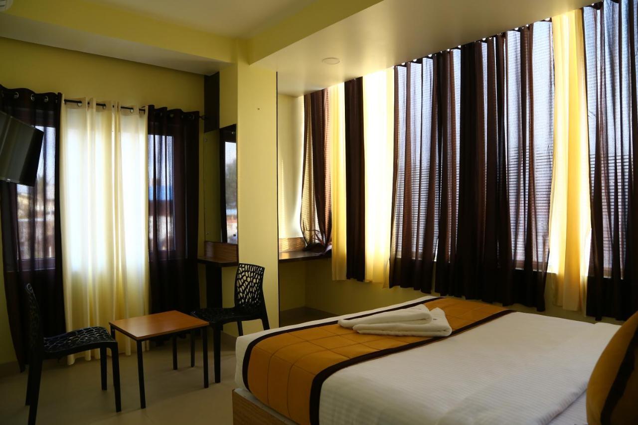 Hotel Landmark Port Blair Eksteriør billede